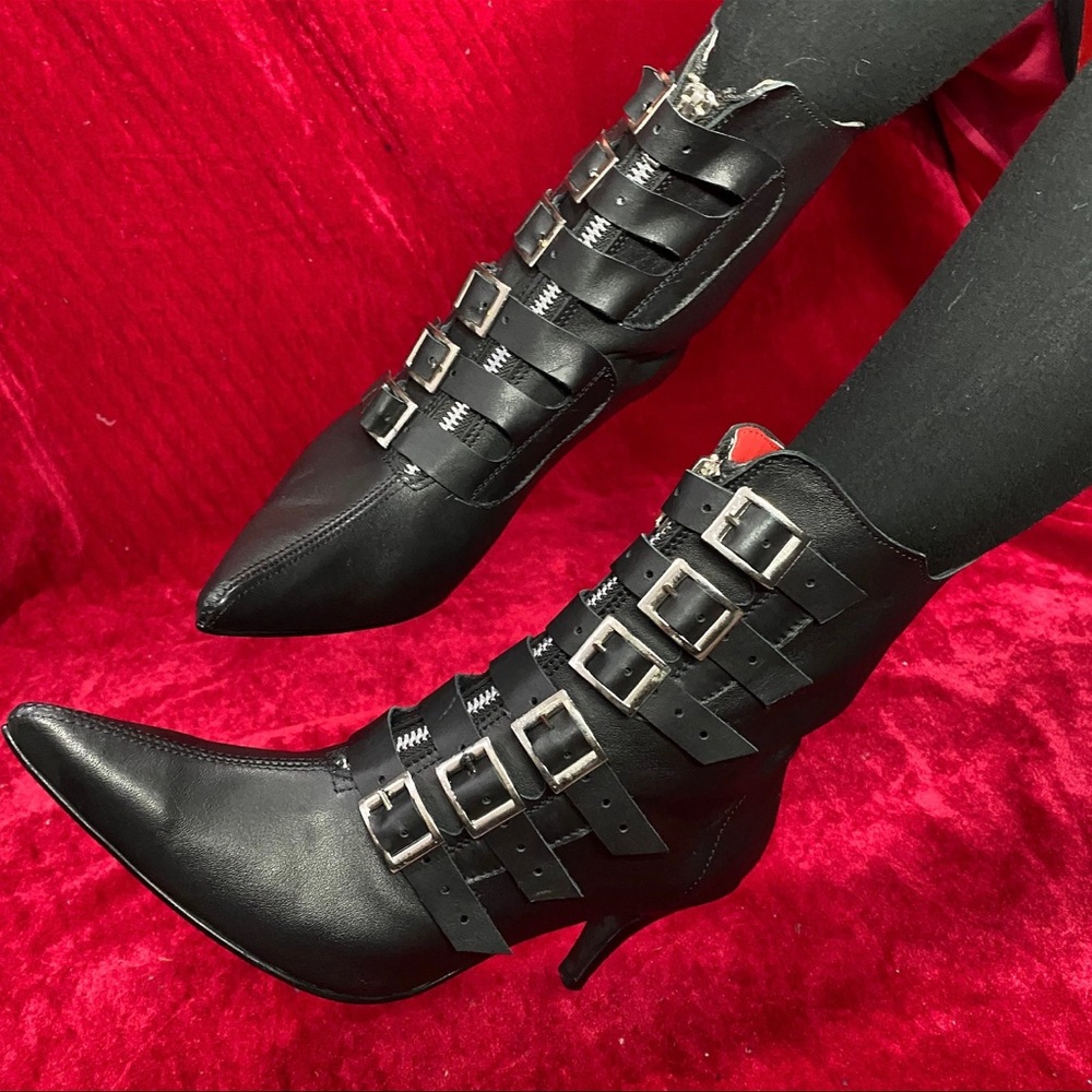 Poison Witchboots goth winklepickers 7.5 8